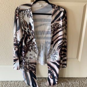 🤎Cache Animal Print Top🤎